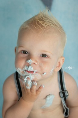 Cake Smash fotoshoot Luca West Brabant